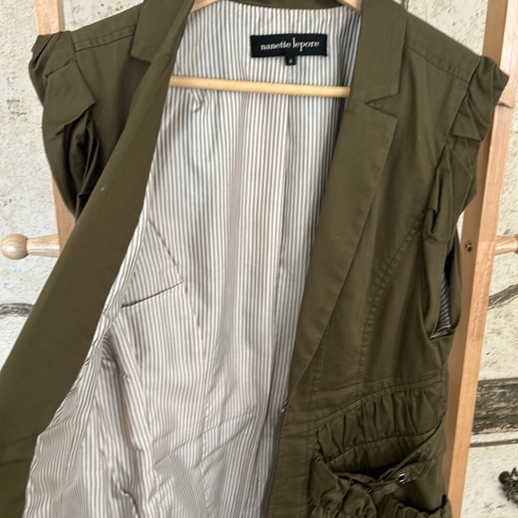 Nanette Lepore army green zip front vest. - Picture 8 of 11